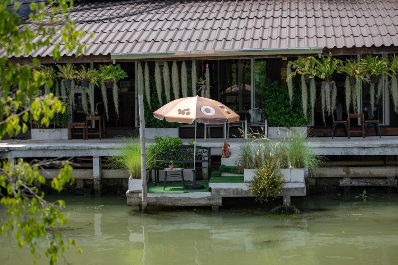 Reuan Vilawan Ratchaburi 외부 사진